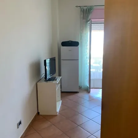 Appartement Rocce Nere Two *